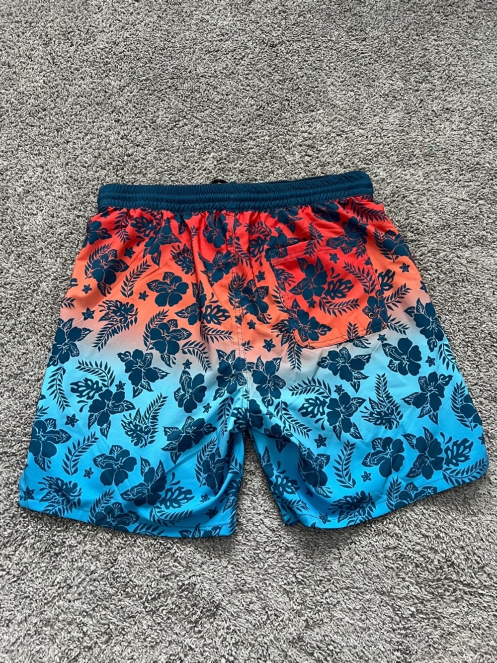 Body Glove Men’s Tropical Ombre Floral Swim Trunks in Coral and Blue - Size M - Picture 2 of 10